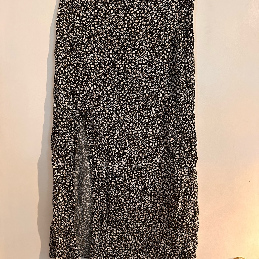 H&M Black and White Floral Maxi Skirt